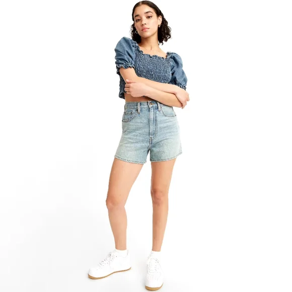 Levi's shirred denim top size M - Picture 2 of 3